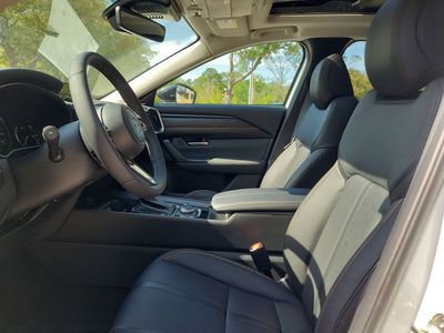 2026 Mazda CX-50 Hybrid - Photo 3