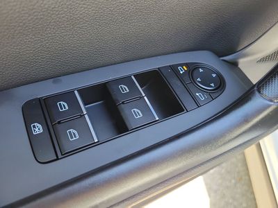 2026 Mazda CX-50 Hybrid - Photo 21