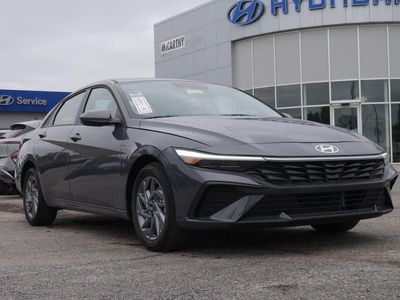 2026 Hyundai Elantra Hybrid - Photo 2
