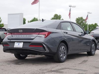 2026 Hyundai Elantra Hybrid - Photo 16