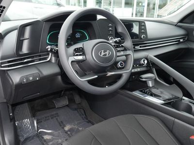 2026 Hyundai Elantra Hybrid - Photo 27