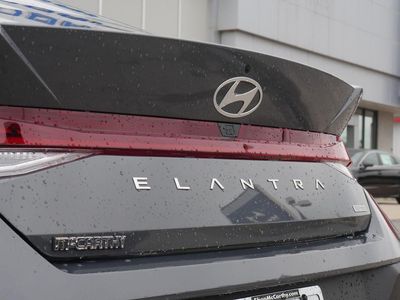 2026 Hyundai Elantra Hybrid - Photo 14