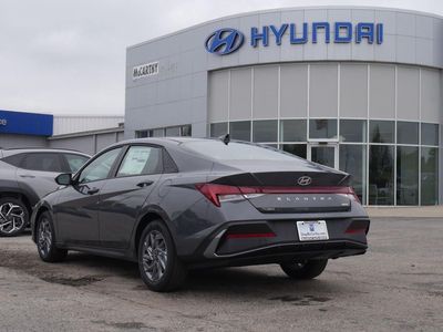 2026 Hyundai Elantra Hybrid - Photo 13