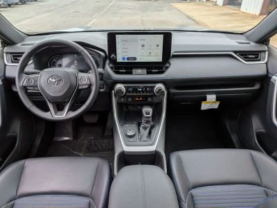 2025 Toyota RAV4 Hybrid - Photo 22
