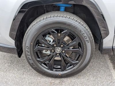 2025 Toyota RAV4 Hybrid - Photo 9