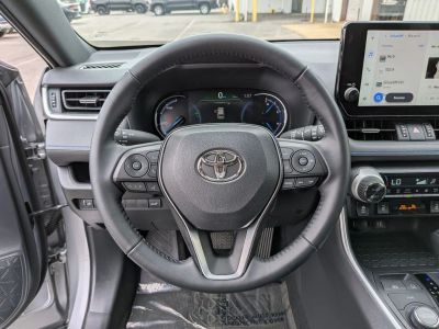 2025 Toyota RAV4 Hybrid - Photo 11