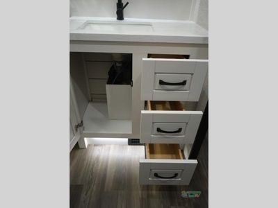 2025 Jayco North Point - Photo 50