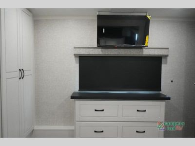 2025 Jayco North Point - Photo 39