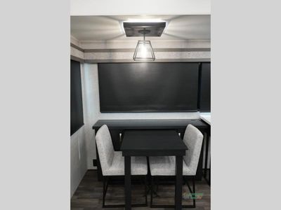 2025 Jayco North Point - Photo 19