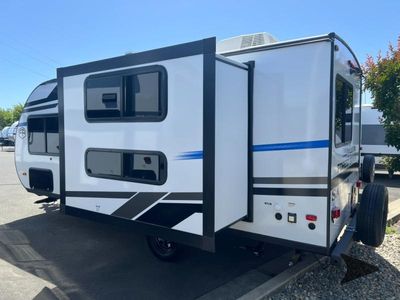 2025 Forest River RV Salem FSX - Photo 7