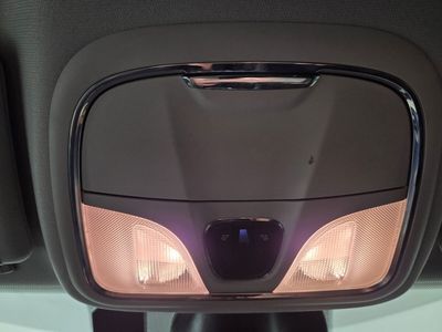 2022 Jeep Cherokee - Photo 16