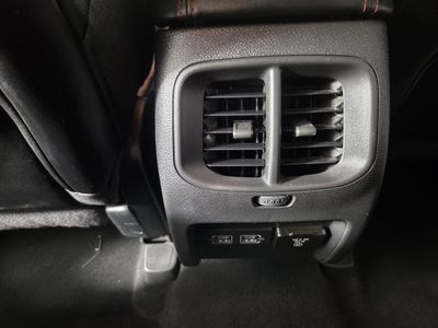 2022 Jeep Cherokee - Photo 27