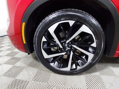 2024 Mitsubishi Outlander Plug-In Hybrid — photo 10 view