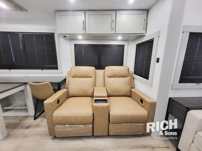 2026 Brinkley Model Z - Photo 11