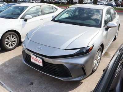 2025 Toyota Camry — detail view