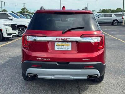 2023 GMC Acadia — detail view