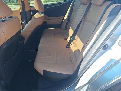 2022 Lexus ES — photo 32 view