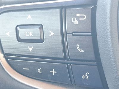2022 Lexus ES — photo 51 view