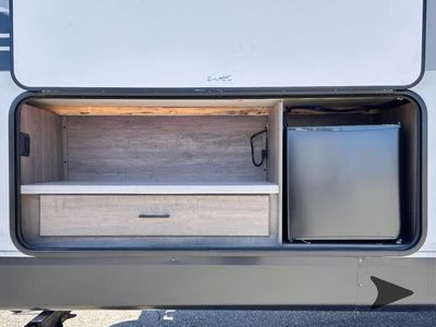 2025 Jayco Jay Flight SLX — photo 18 view