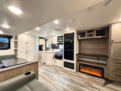 2025 Jayco Jay Flight SLX — photo 25 view