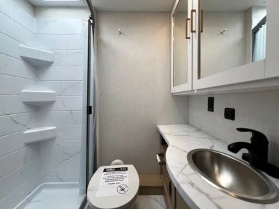 2027 Thor Motor Coach CHATEAU — photo 16 view