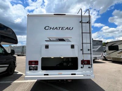 2027 Thor Motor Coach CHATEAU — photo 25 view