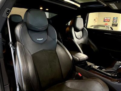 2012 Cadillac CTS-V — photo 12 view