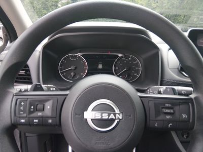 2024 Nissan Rogue — photo 13 view
