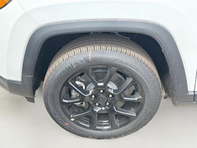 2026 Jeep Compass - Photo 38