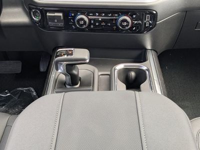 2026 Chevrolet Silverado 1500 — photo 19 view