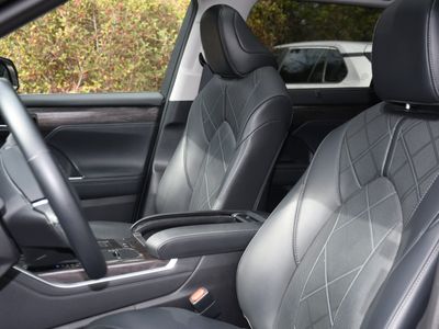 2021 Toyota Highlander Hybrid - Photo 13