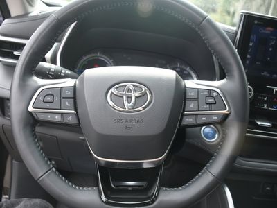2021 Toyota Highlander Hybrid - Photo 14