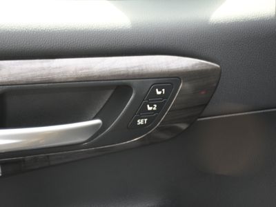 2021 Toyota Highlander Hybrid - Photo 12