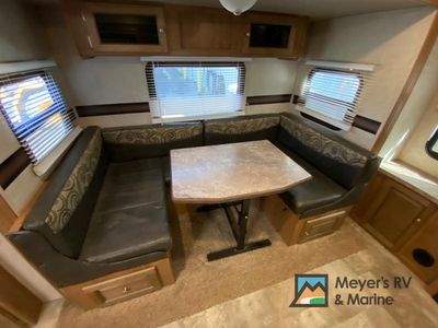 2017 Forest River RV Flagstaff Super Lite - Photo 10