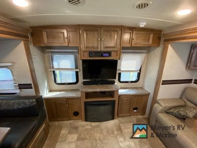 2017 Forest River RV Flagstaff Super Lite - Photo 9
