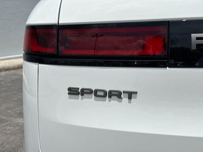 2026 Land Rover Range Rover Sport - Photo 10