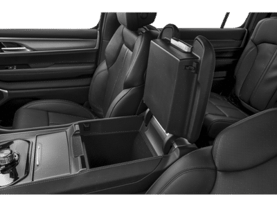 2026 Jeep Grand Wagoneer L - Photo 11