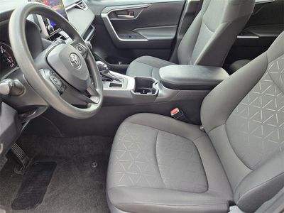 2024 Toyota RAV4 - Photo 8