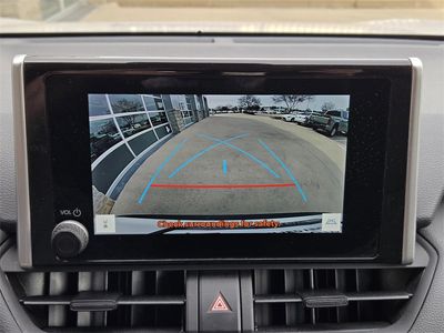 2024 Toyota RAV4 - Photo 12