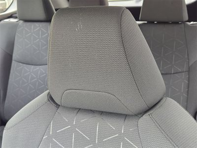 2024 Toyota RAV4 - Photo 17