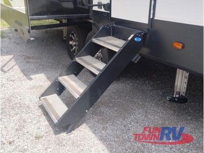 2023 CrossRoads RV Cameo - Photo 14