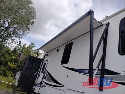 2023 CrossRoads RV Cameo - Photo 10