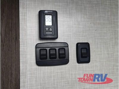 2023 CrossRoads RV Cameo - Photo 34