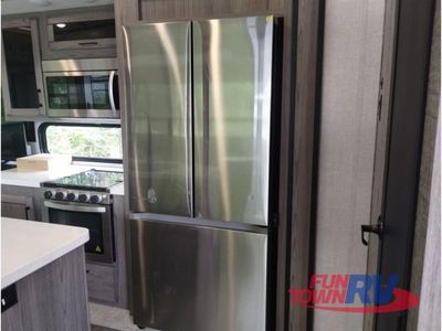 2023 CrossRoads RV Cameo - Photo 25
