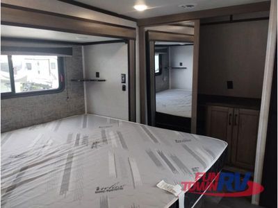 2023 CrossRoads RV Cameo - Photo 40
