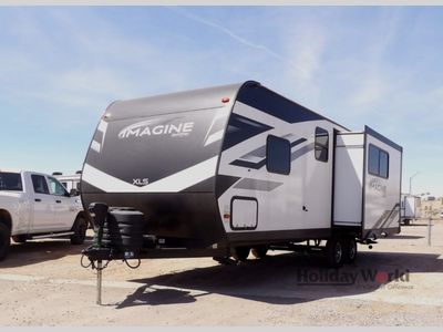 2025 Grand Design Imagine XLS - Photo 5