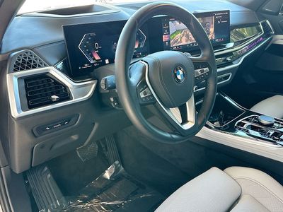 2024 BMW X5 — photo 9 view