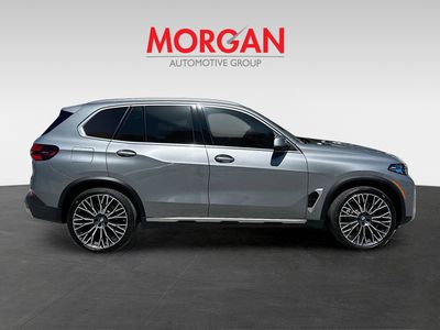 2024 BMW X5 — photo 8 view