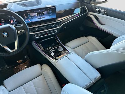 2024 BMW X5 — photo 25 view