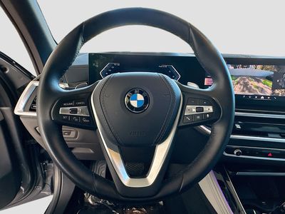 2024 BMW X5 — photo 11 view